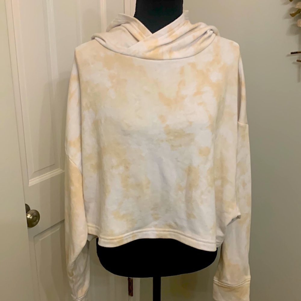 Fabletics size larg cropped hoodie excellent condition large